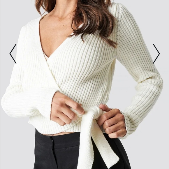 NA-KD Sweaters - NA-KD NWT White Ribbed Knitted Overlap Sweater Wrap Tie Size Small